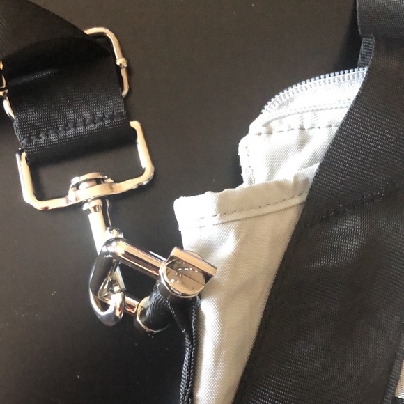 Puma messenger bag - Picture 6 of 6